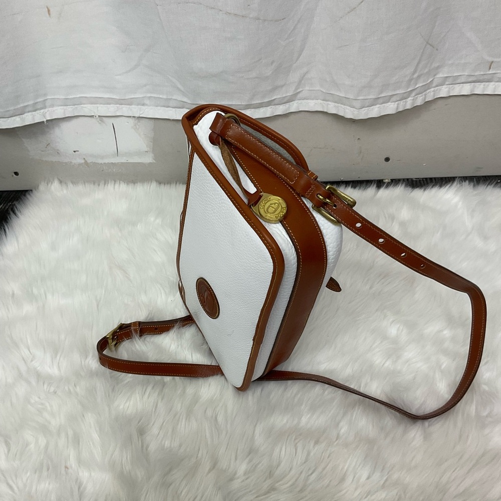 Dooney & Bourke Vintage Women's White and Tan Leather Crossbody Shoulder Bag - - Picture 8 of 11